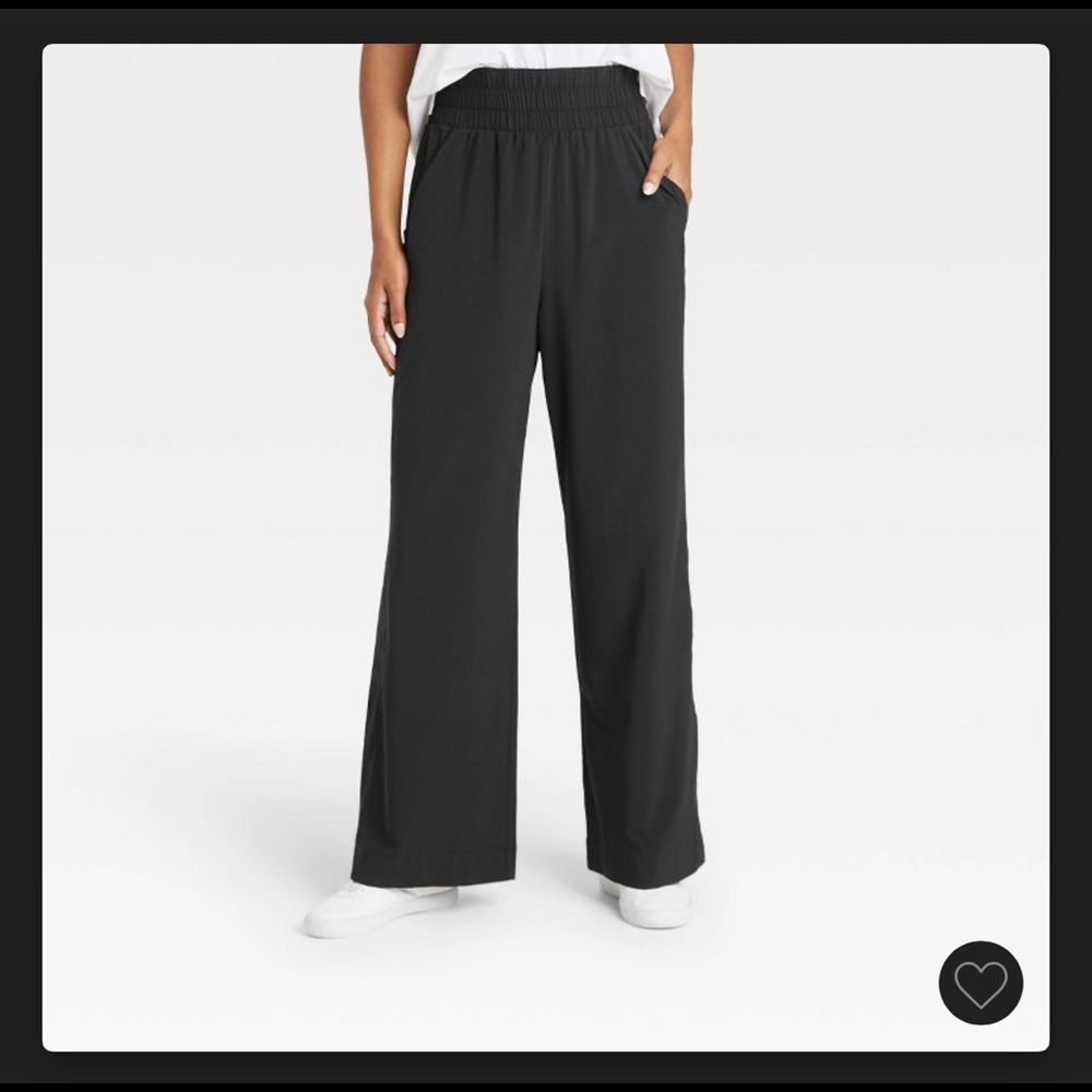 Target- all in motion high rise wide leg pants (large)